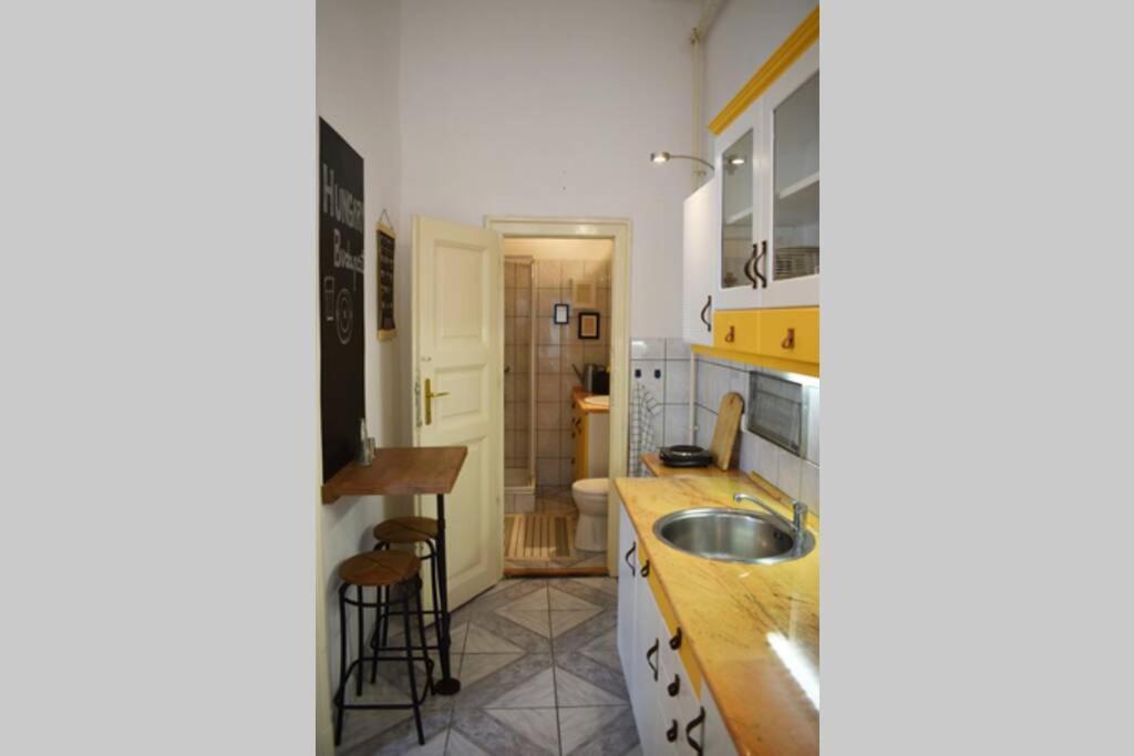 Cosy Apartment Just Next To Parliament Budapeste Exterior foto
